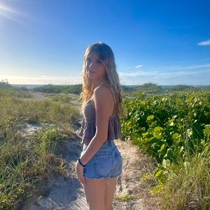 Meet your Posher, Macy